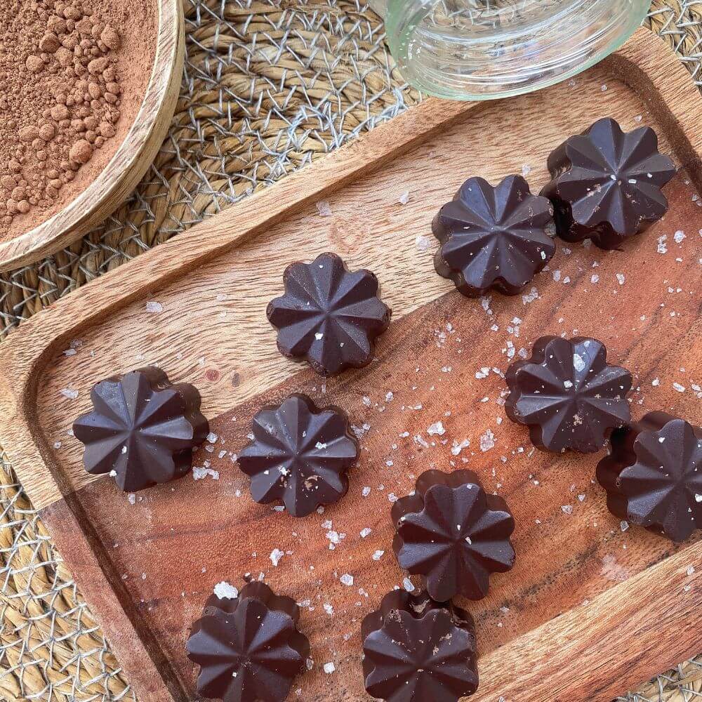 How to make vegan raw chocolate at home