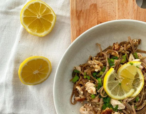 lemon and garlic salmon pasta