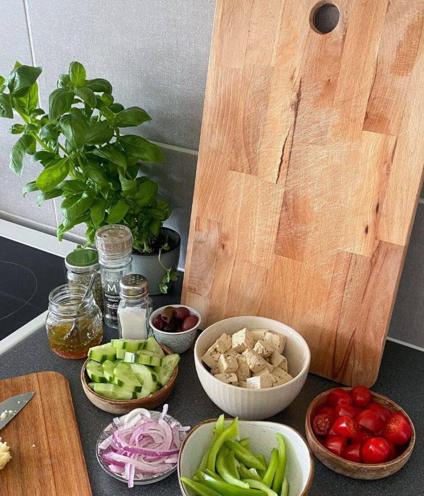 Vegan greek salad with tofu feta