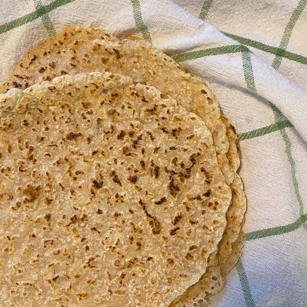 Gluten-free oat wraps