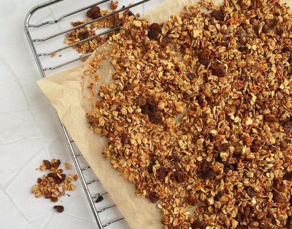 carrot caked spiced granola