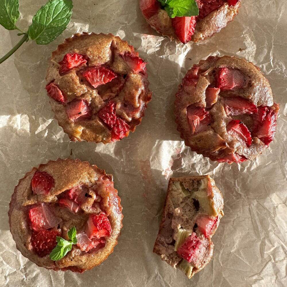 Gluten-free Strawberry-Rhubarb Muffins 